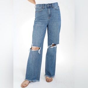 Carly Jean Wide Leg Distressed Malibu Med Jeans size 9